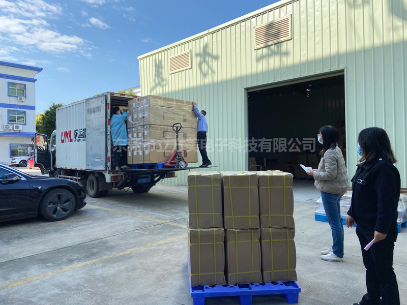 開工忙出貨！100支立方美emeno超市防盜器交付成功！