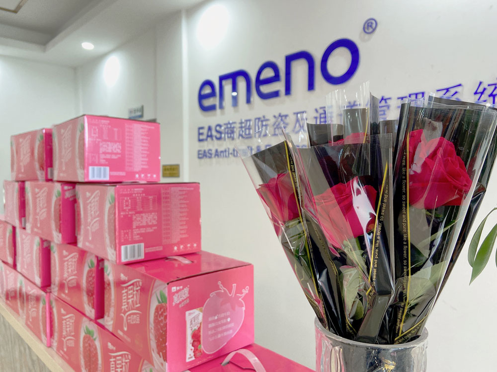 三八國(guó)際婦女節(jié)，致敬最美的你們！【立方美emeno】